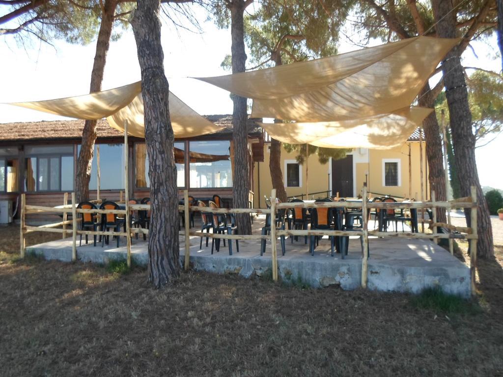Agriturismo Toscanella Montebello Exterior photo